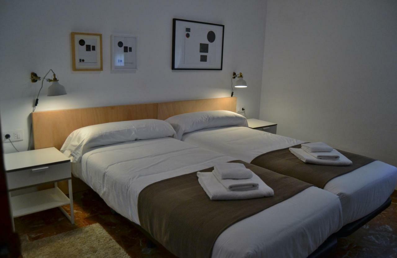 Tres Puentes Anguiano Apartamentos Y Hostal Exteriér fotografie
