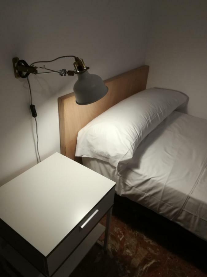 Tres Puentes Anguiano Apartamentos Y Hostal Exteriér fotografie