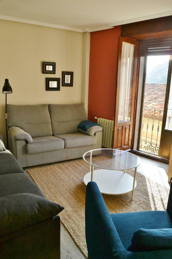 Tres Puentes Anguiano Apartamentos Y Hostal Exteriér fotografie